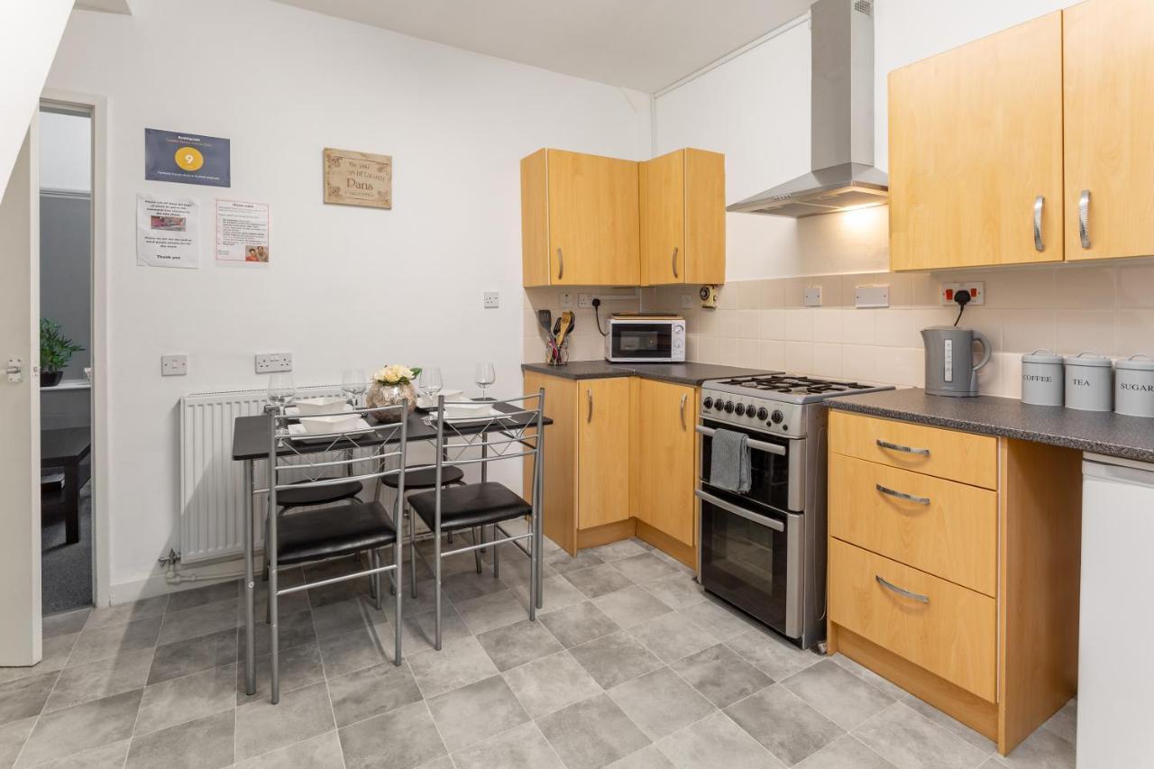 Comfortable Liverpool Townhouse - Free Parking Exterior photo